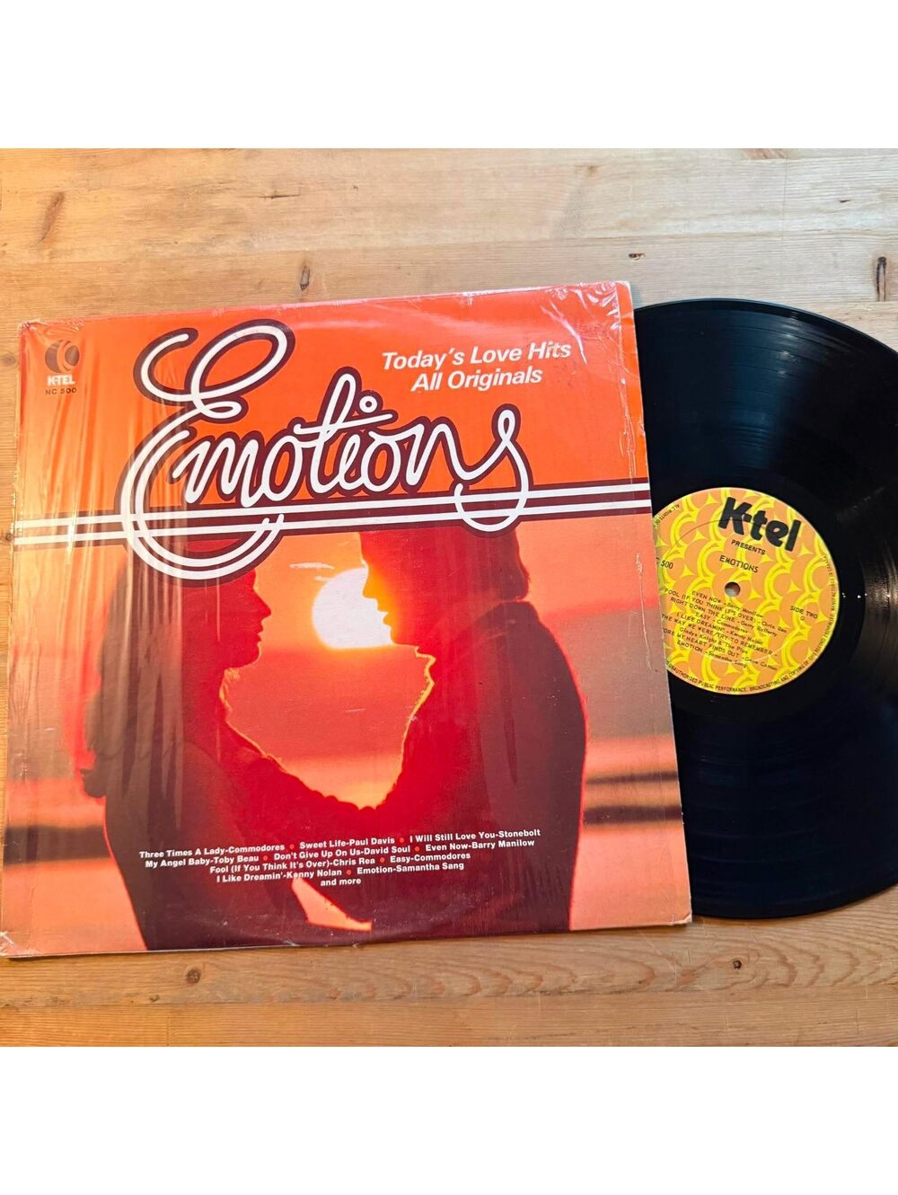 Various - Emotions Today's Love Hits All Original 33rpm VG+ VR24